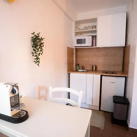 Lägenhet Location Studio Avec Loggia Antibes